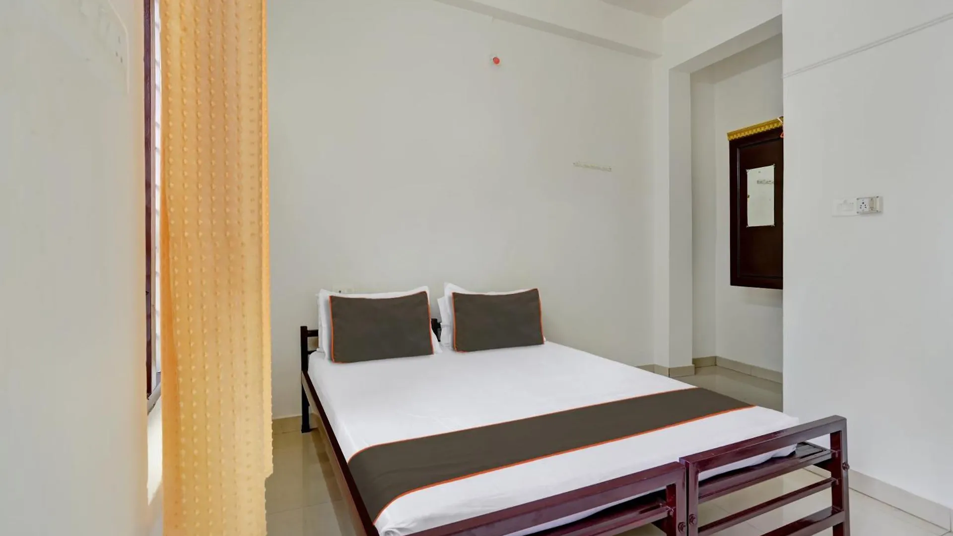 Hotel O Muscat Thiruvananthapuram